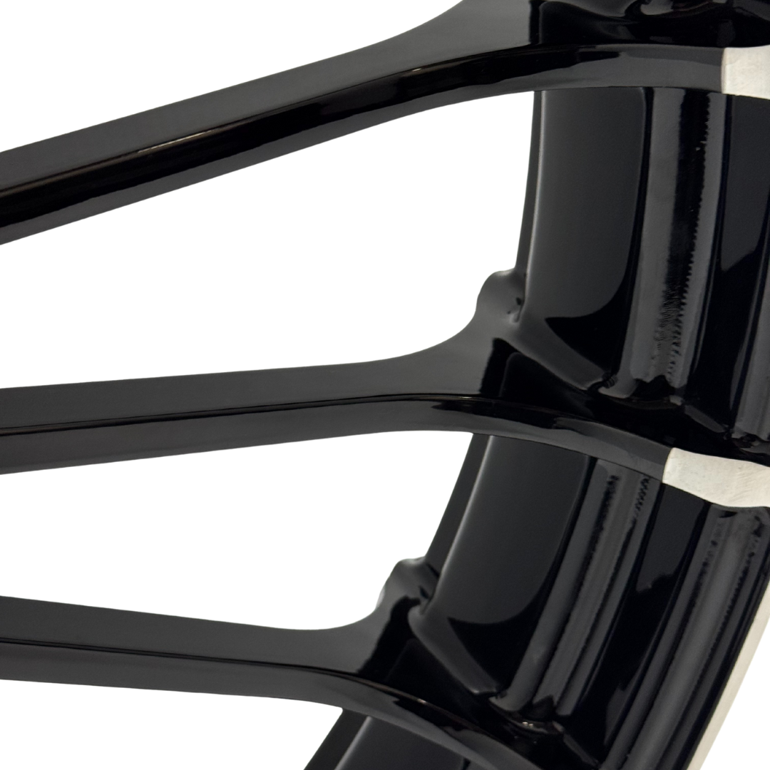 23" TURBINE FRONT WHEEL CONTRAST CUT (HAA23TURCON)
