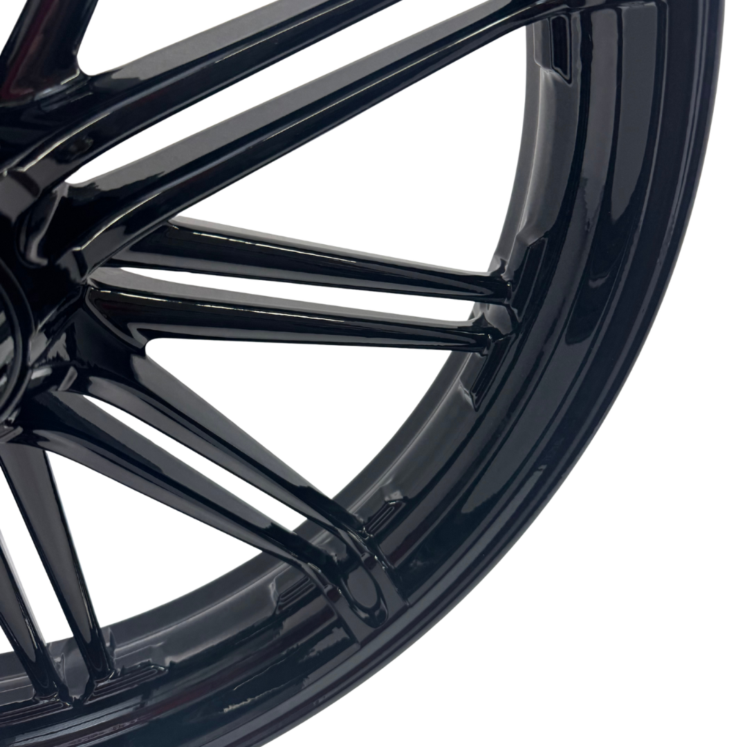 21 X 3.5 GENUINE FRONT RIM BREAKOUT 2018-2022 ** EXCHANGE**  (BDCF2018)