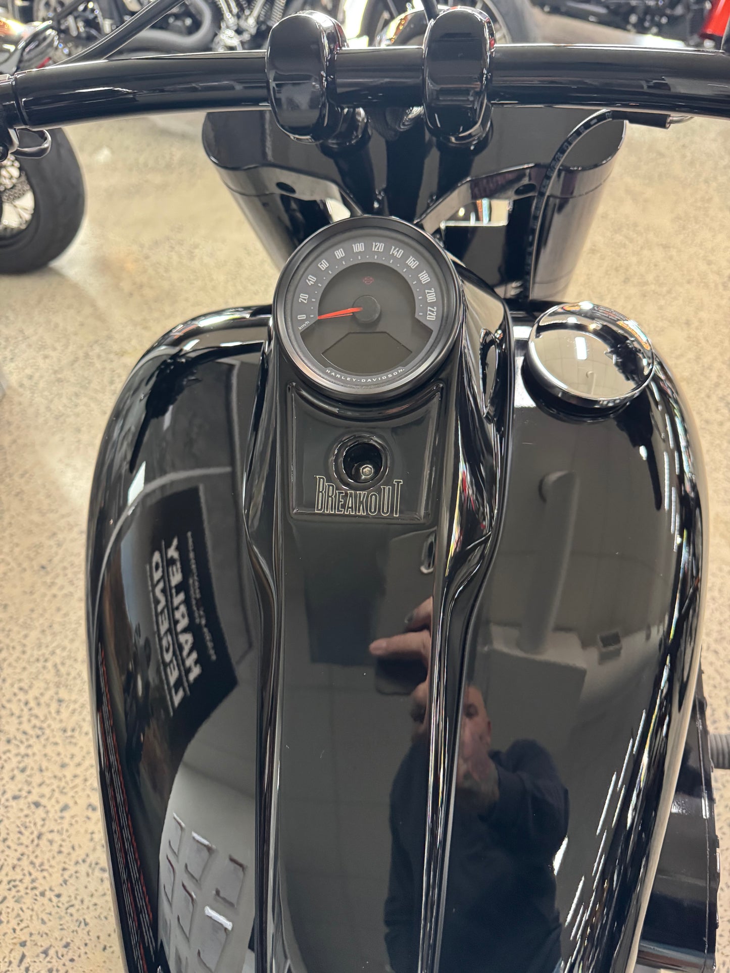 2025 - UP BREAKOUT SPEEDO / DASH RELOCATION
